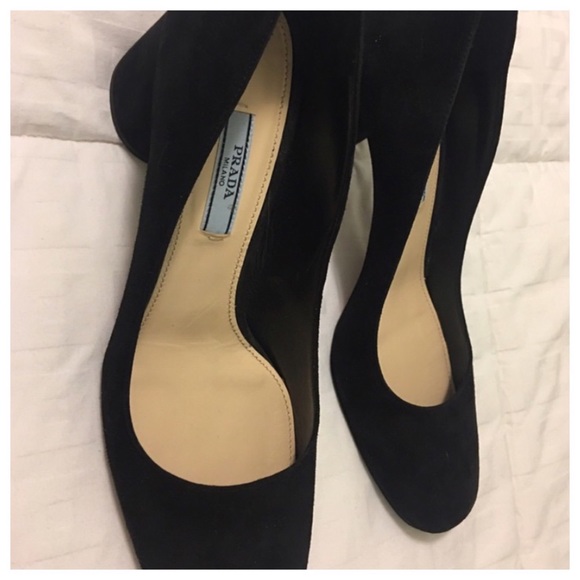 PRADA AUTHENTIC CLASSIC BLOCK SUEDE HEELS - Picture 3 of 7